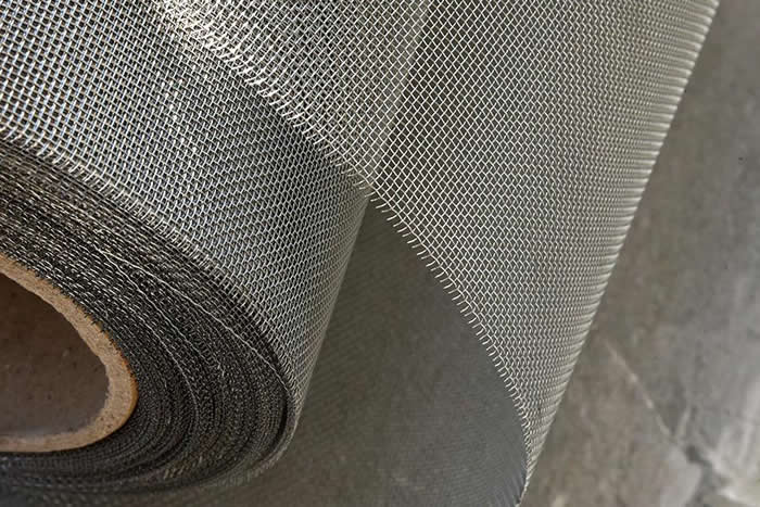 304不銹鋼紗窗網(wǎng)多少錢一米？