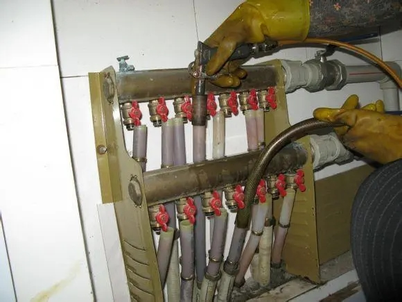 地暖分水器怎么脈沖清洗